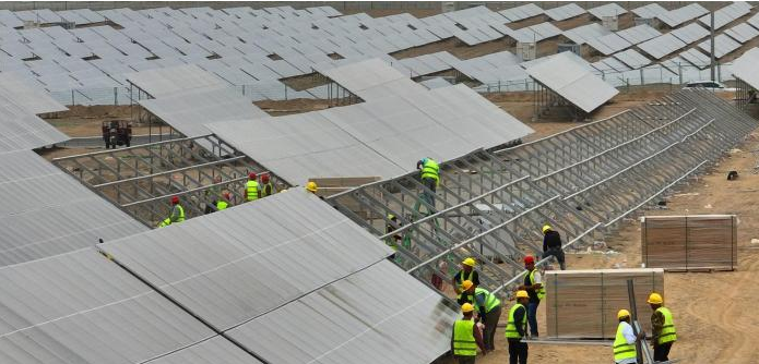 Opwekking van fotovoltaïsche energie van 500.000 kilowatt in Yecheng, Xinjiang